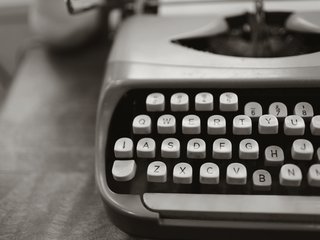 close-up-photo-of-gray-typewriter-952594.jpg